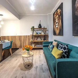 https://inside-old-town-by-eba-homes.sansebastianhotels.net